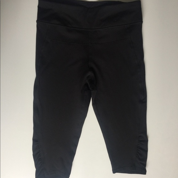 Calvin Klein Hight Performance Leggings 3/4 - Picture 1 of 3